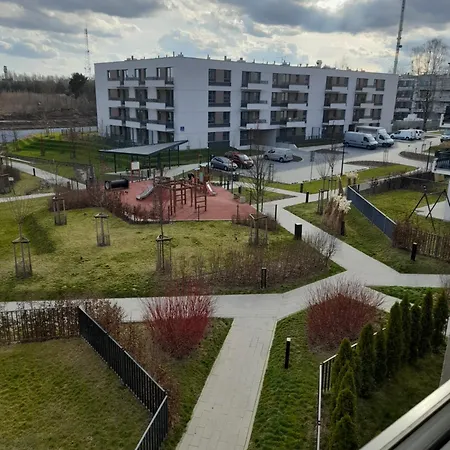 Idea Wacyn Z Miejscem Parkingowym Apartment