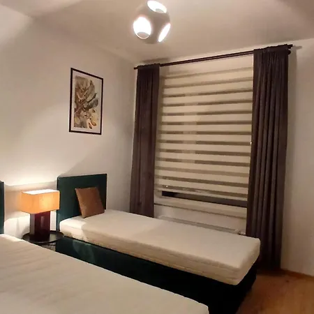 Idea Wacyn Z Miejscem Parkingowym Apartment