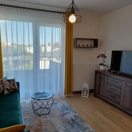 Idea Wacyn Z Miejscem Parkingowym Apartment